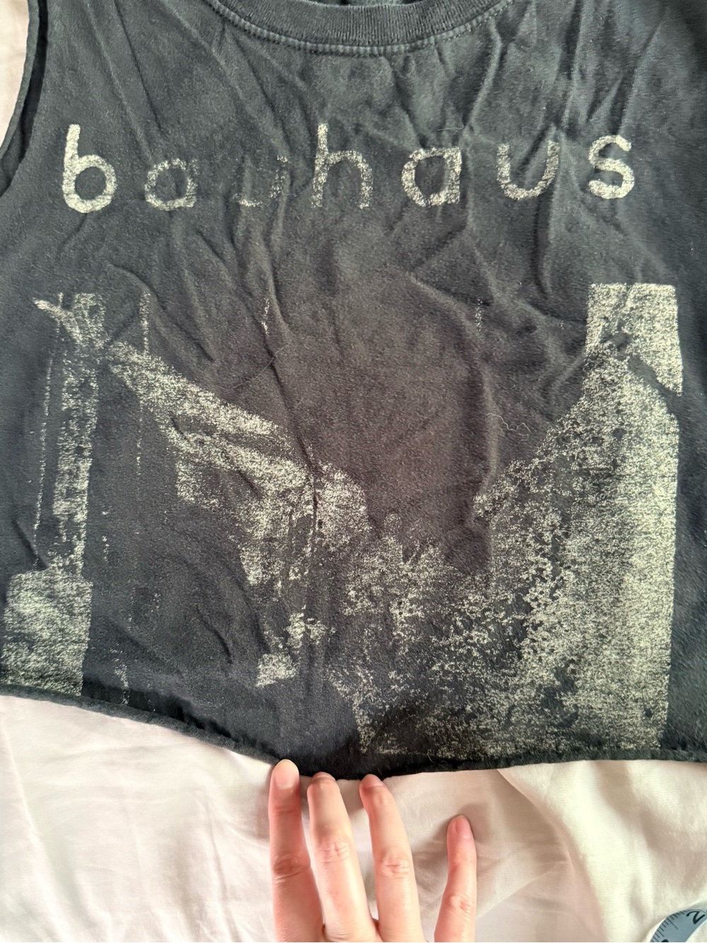 Bauhaus Distressed Crop Top Sz L - Picture 4 of 4